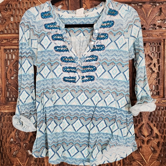 Akemi + Kin Blue Top - Picture 8 of 8